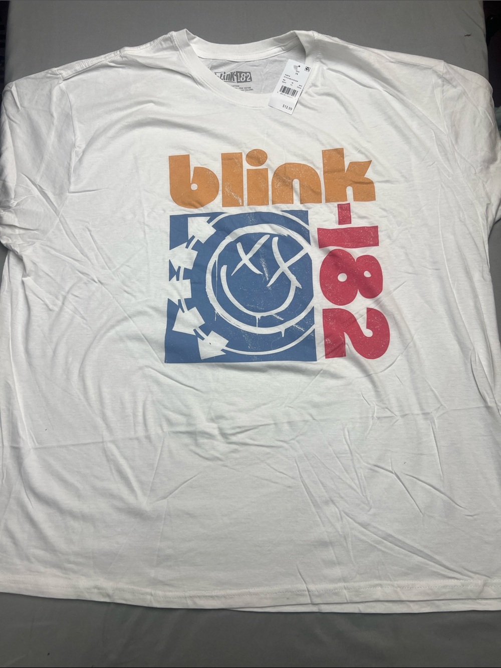 blink-182 Short Sleeve Graphic Tee — White with Orange, Blue & Red Print0828